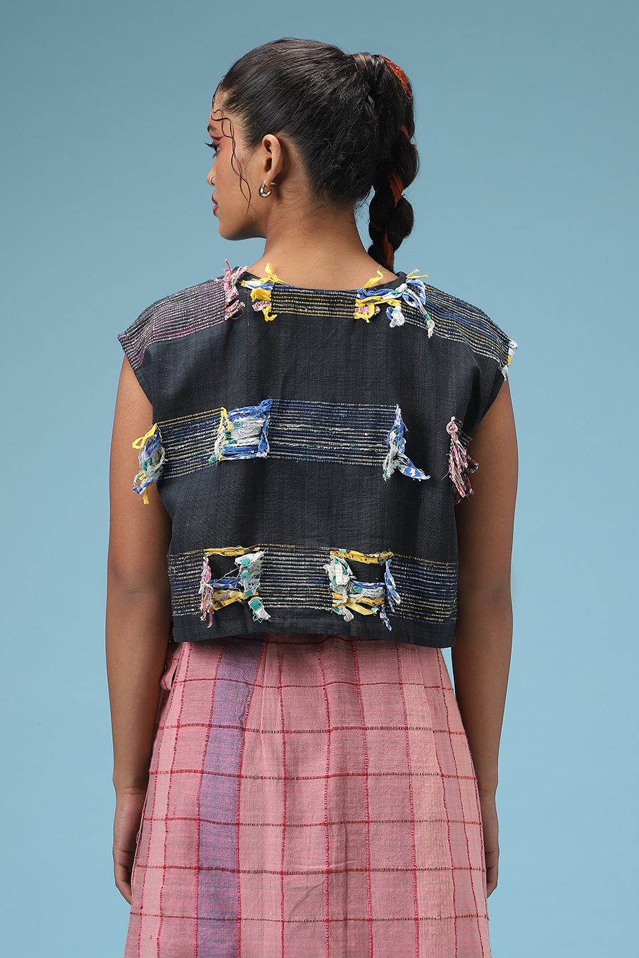 Bikhre Rang – Scattered Colors